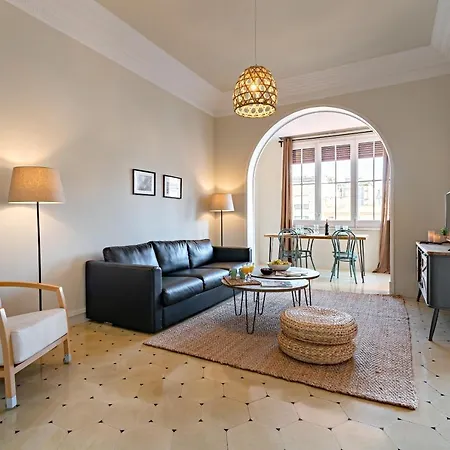 Habitat Bailen Apartment
